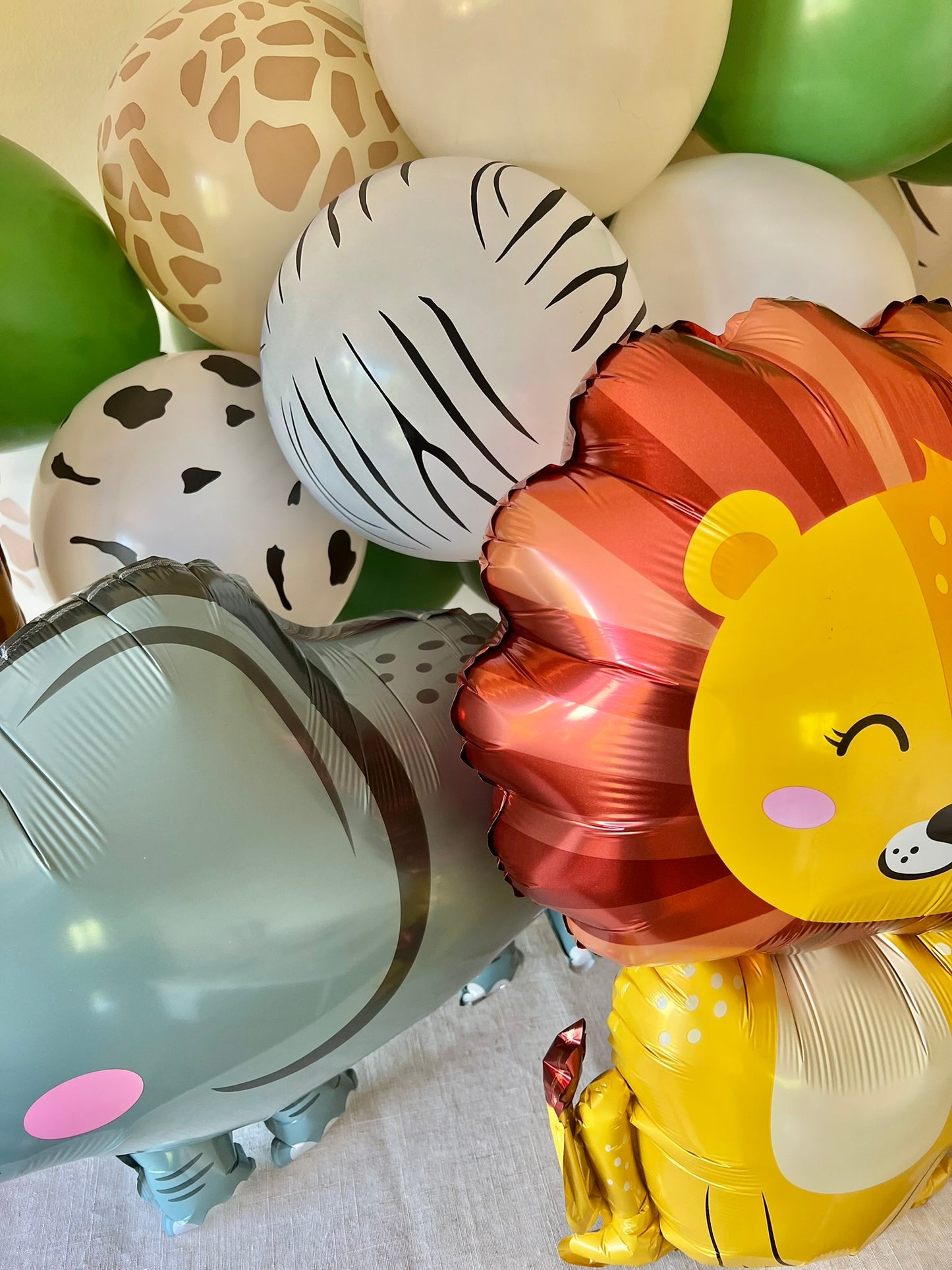 'Wild One' Kids Birthday Box 🦁